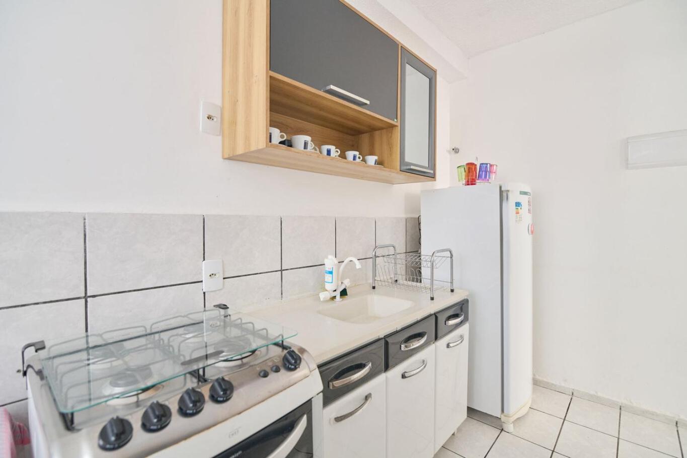 Apartamento Flat Confortavel Com Wi-fi Em Santa Cruz Rj