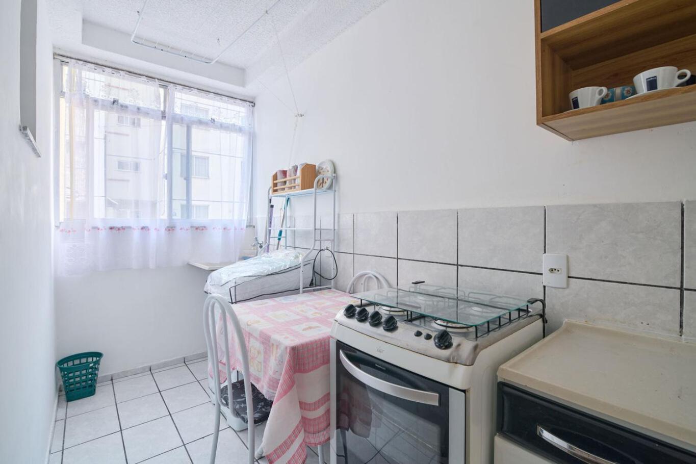 Apartamento Flat Confortavel Com Wi-fi Em Santa Cruz Rj